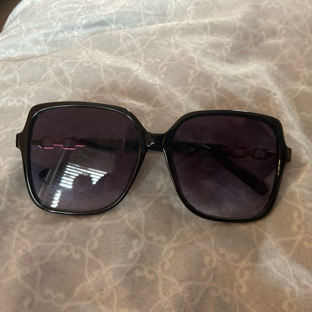 Super cute sun glasses